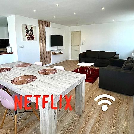 Grande Chambre Dans Loft A Deux Pas De La Plage Dunkirk Extérieur photo