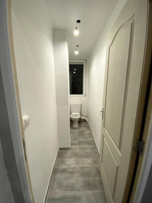 Grande Chambre Dans Loft A Deux Pas De La Plage Dunkirk Extérieur photo