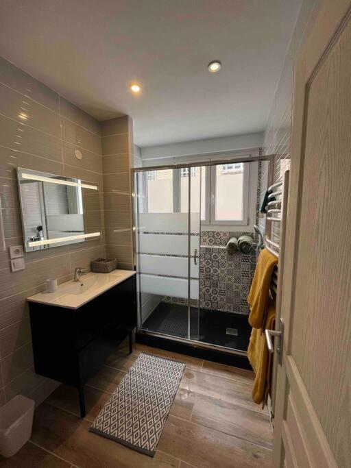 Grande Chambre Dans Loft A Deux Pas De La Plage Dunkirk Extérieur photo